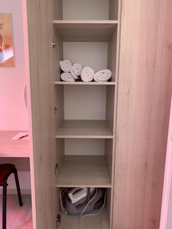 יאשי Simona Apartament Palas Mall מראה חיצוני תמונה