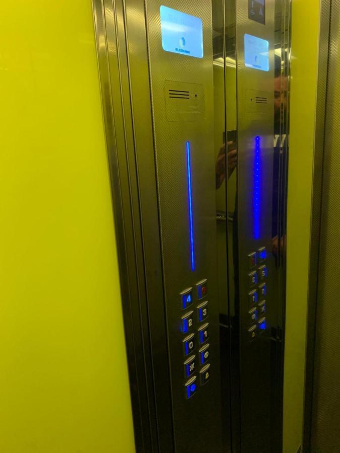 יאשי Simona Apartament Palas Mall מראה חיצוני תמונה